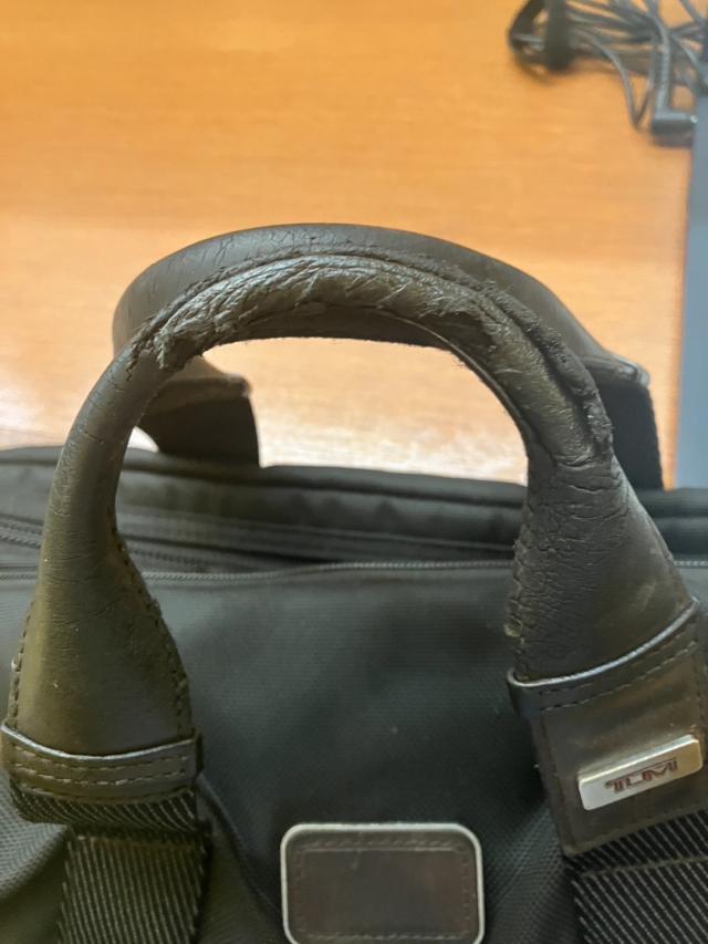 https://grandmako.com/contact/mailplus/menbers/20250911121430取っ手修理希望箇所1.jpeg 
